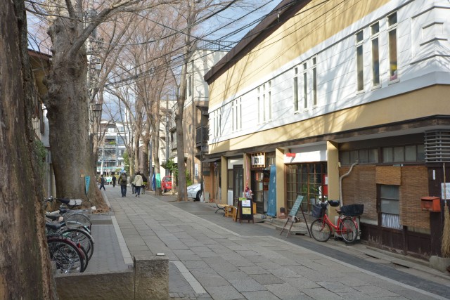 目白ガーデニア　鬼子母神　参道