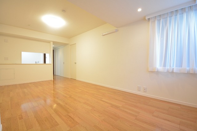 グランドメゾン高円寺南　リビング