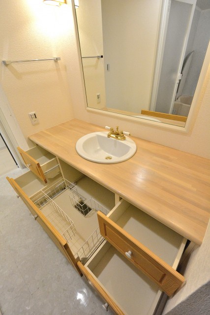 パークハイム用賀中町　洗面台