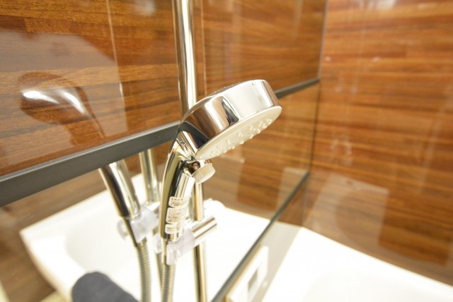 日商岩井本郷マンション　バスルーム