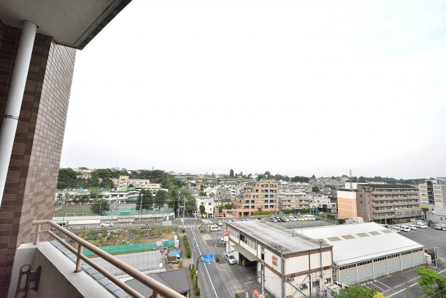 パークハイム用賀中町　バルコニー