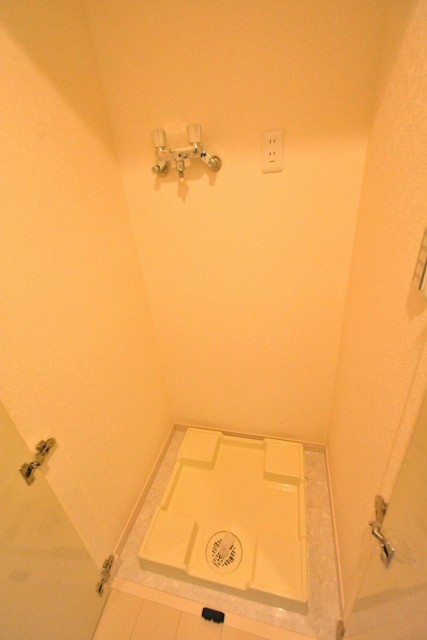 パークハイム用賀中町　洗濯機置場