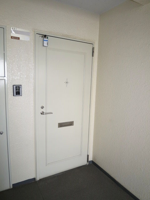 藤和新宿番衆町コープ　外部廊下