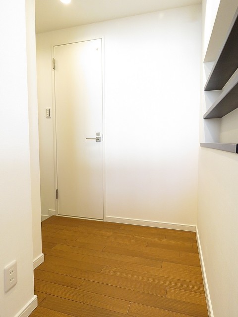 ジェイパーク南麻布　廊下