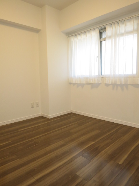 ヴァンヴェール新宿　洋室