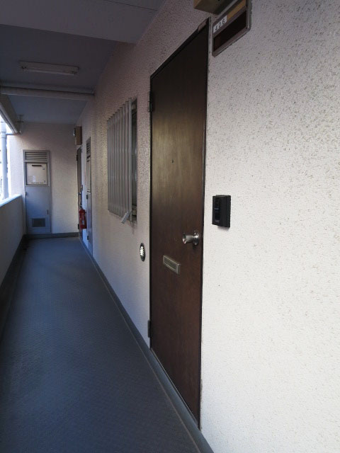 グローリア後楽園　外部廊下