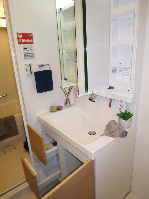 グローリア後楽園　洗面室