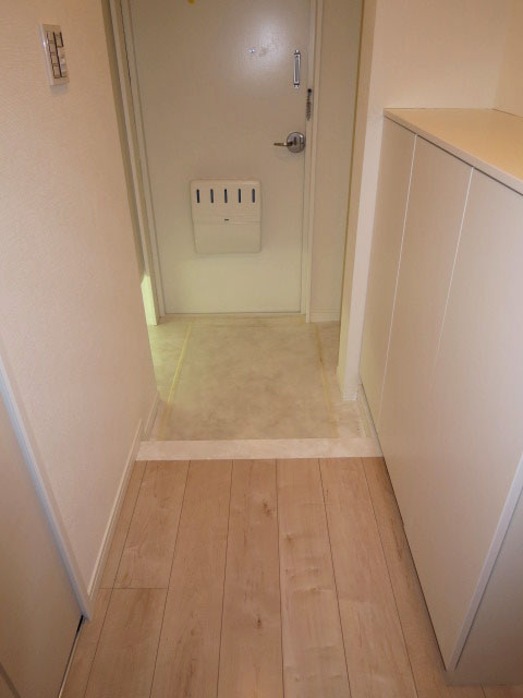 大塚台ハイツ　玄関