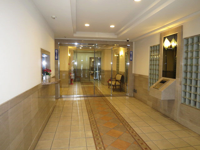 ミリオングランデ元赤坂ヒルズ　エントランス