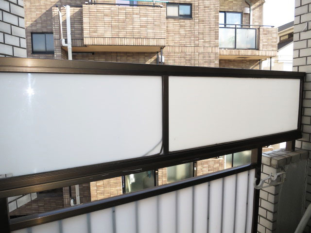 サンセゾン若松町　バルコニー