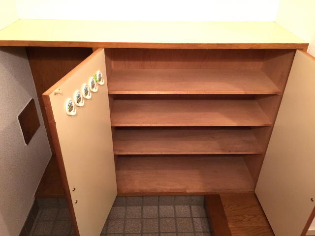 藤和用賀コープ　シューズボックス