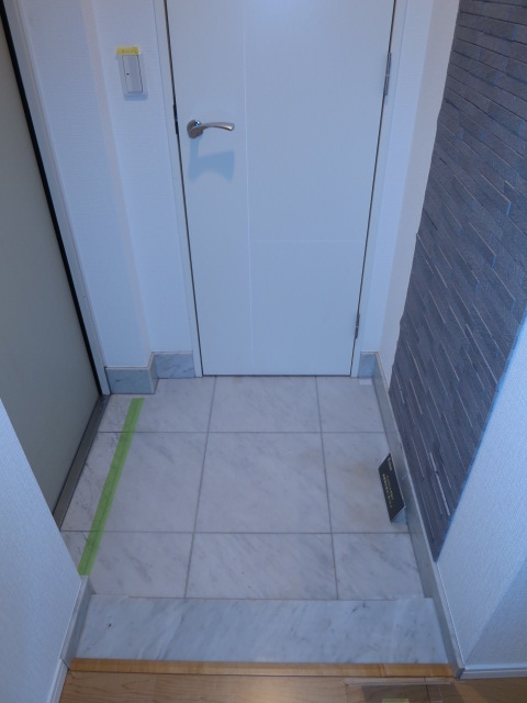 シューズインクロークが設置された玄関