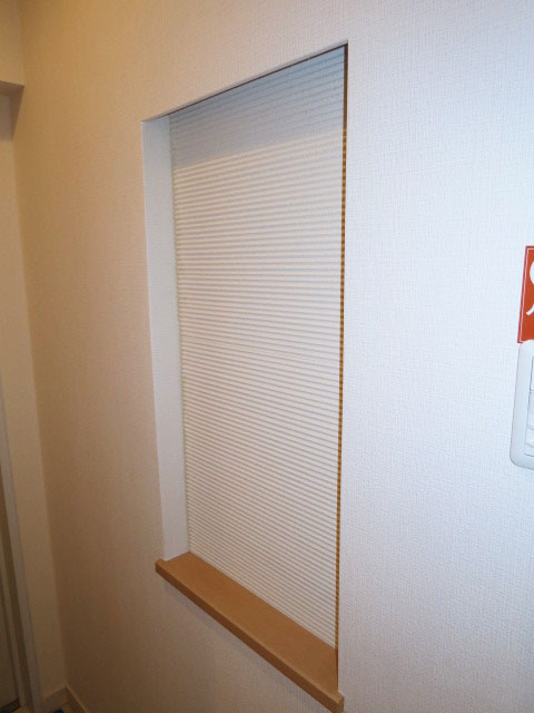 目白ガーデニア　玄関部分のニッチ