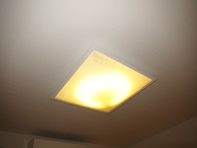 目白ガーデニア　スクエアタイプの照明もオシャレ416