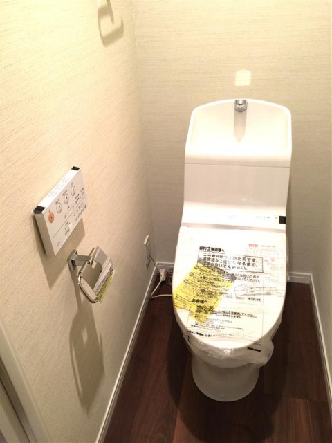 クレール三田　トイレ