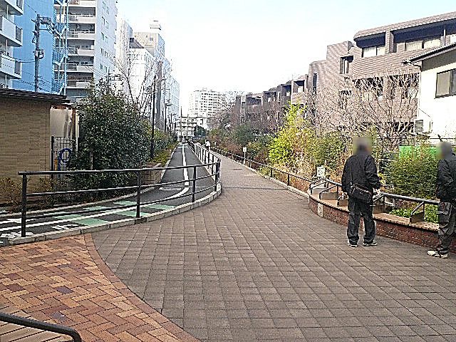 藤和青葉台コープ　目黒川緑道