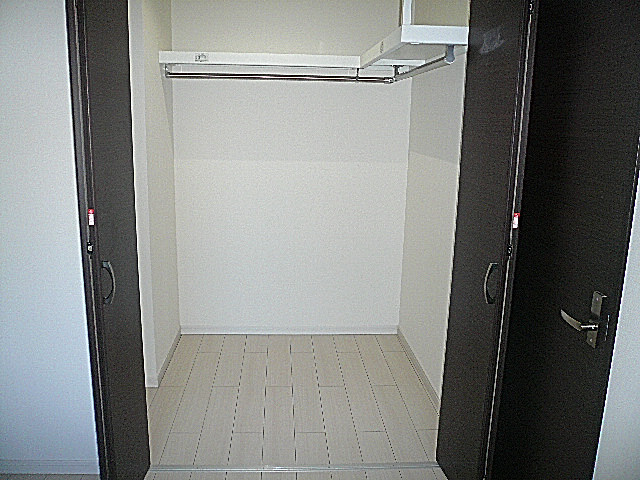 柿の木坂パレス　ウォークインクローゼットです。