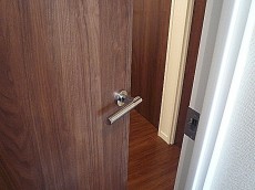 キッチンから廊下へ～