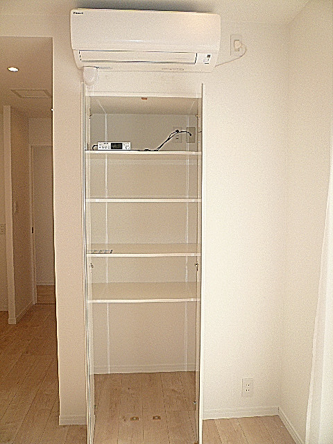 ＬＤＫにある収納スペースです。