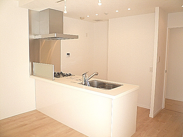 嬉しい対面システムキッチン。