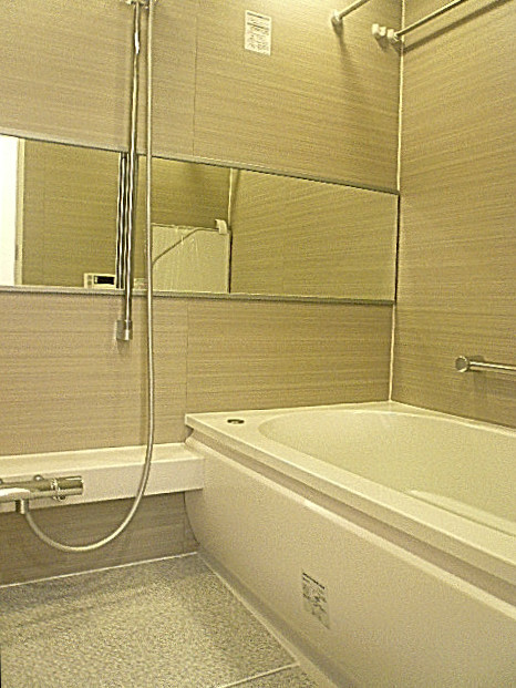 浴室換気乾燥機付き　バスルーム。