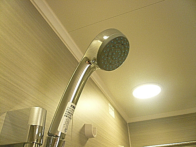 浴室換気乾燥機付き　バスルーム。