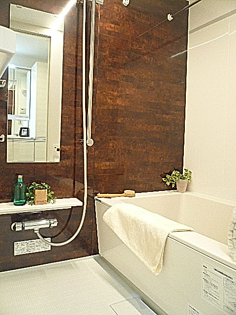 フローレンスパレス多摩川　浴室換気乾燥機付き浴室