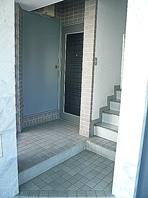 エントランス内