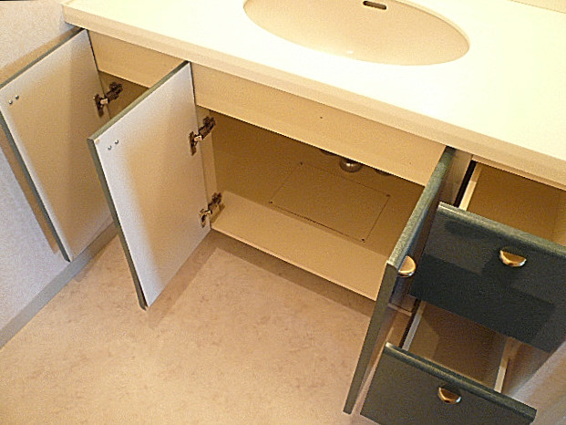 洗面台　収納。