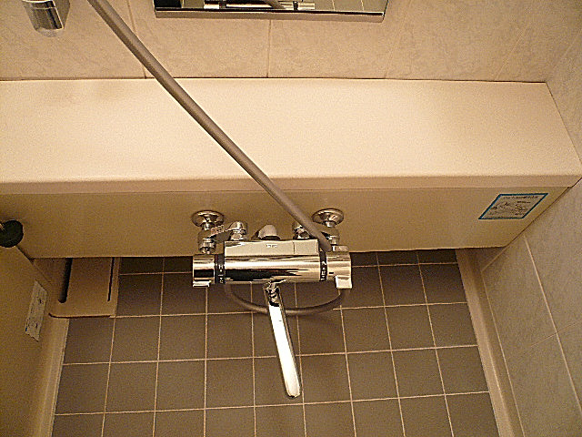 浴室換気乾燥機付き　バスルーム。