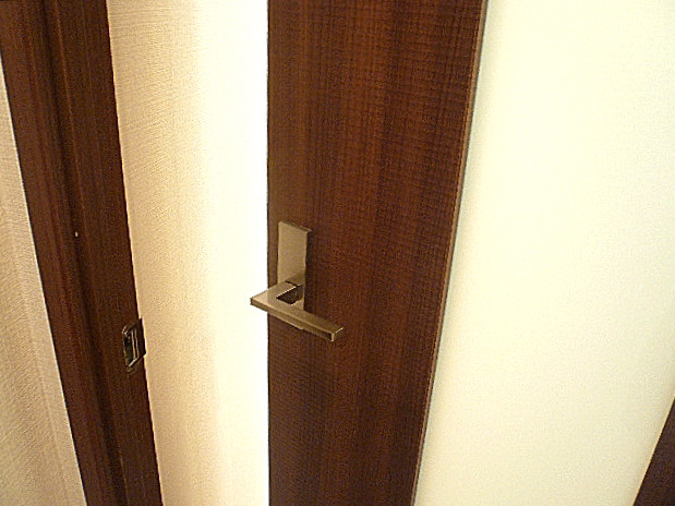 田園調布サニーハイツ　ＬＤＫ扉