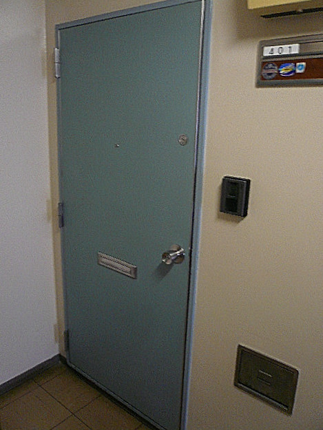 藤和用賀コープ　玄関です。