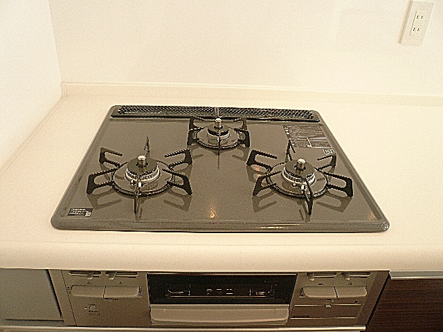 藤和用賀コープ　3つ口コンロ♪