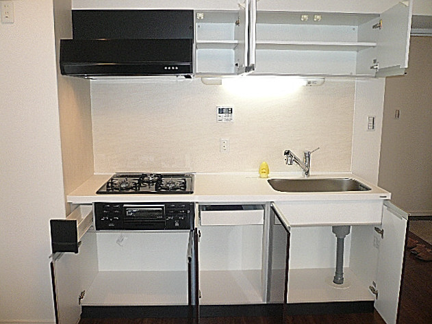 キッチン　上下収納。