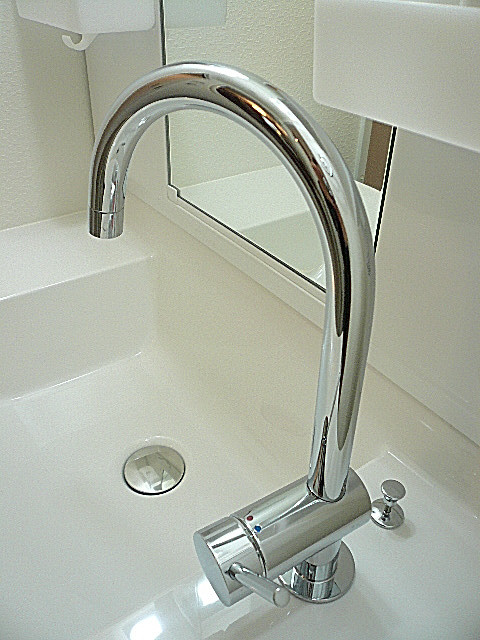 洗面ボウル　蛇口。