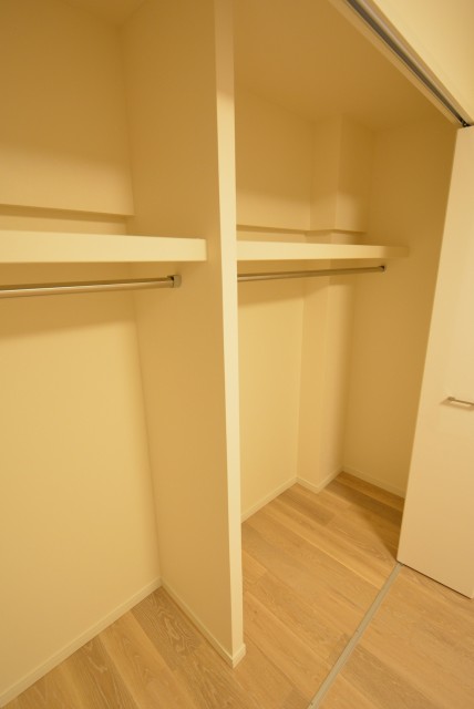 日生野沢マンション 洋室1