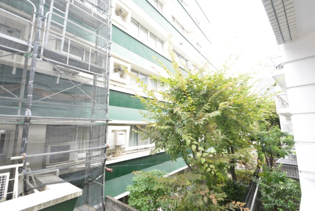 インペリアル渋谷神泉フラット 北東向きバルコニー