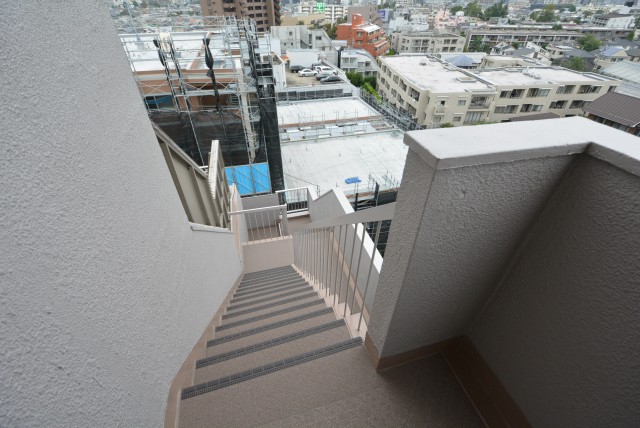 日生野沢マンション 玄関