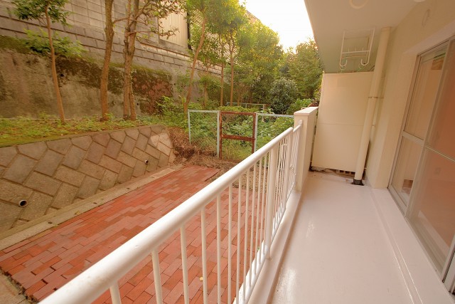 瀬田ハイツバルコニー・専用庭