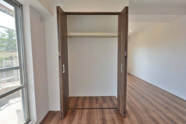 南平台アジアマンション　洋室２