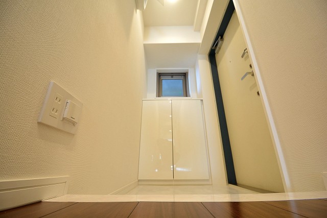 馬事公苑前ハイム2号棟　シューズボックス