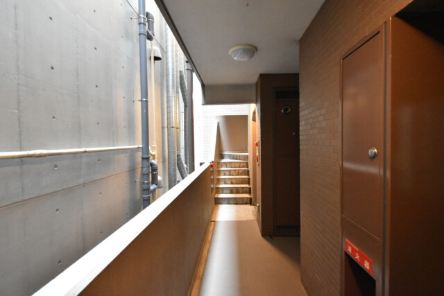 エクセルシオール麻布 玄関