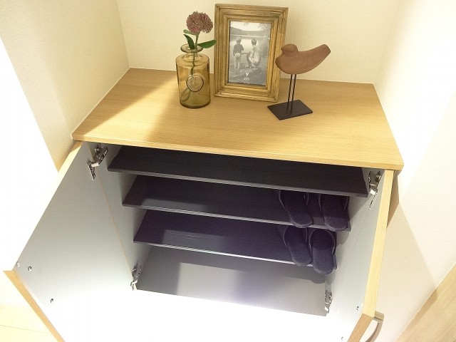 カウンターのあるシューズＢＯＸ