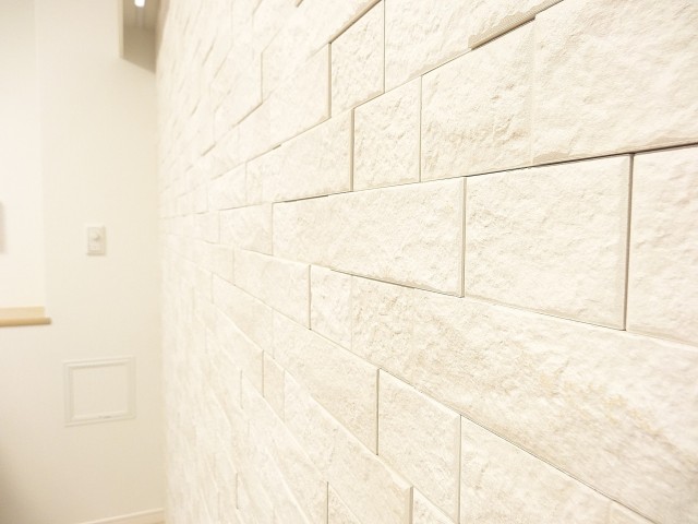 壁にはエコカラット♪