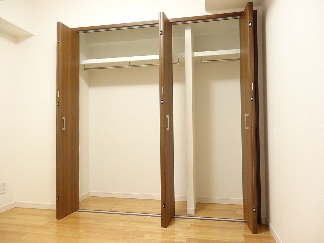 約4.2畳のサービスルームのクローゼット