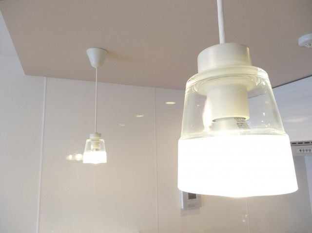 シャルマンコーポ第2芦花公園　キッチン上の照明