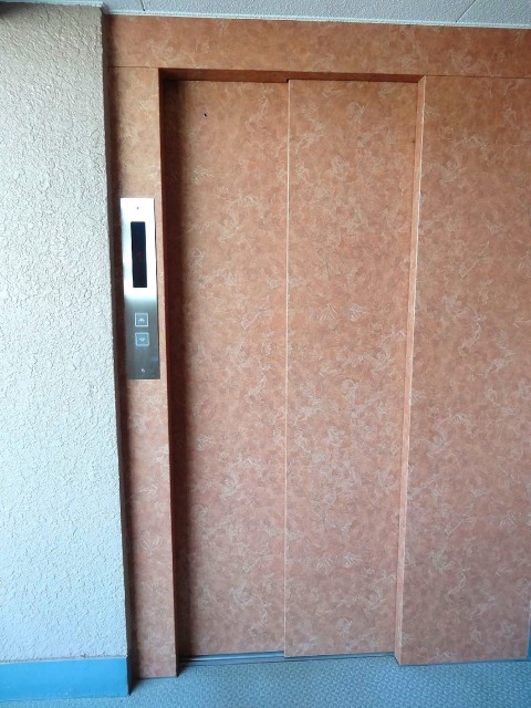 シャルマンコーポ第2芦花公園　エレベーター