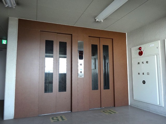三田ナショナルコート　エレベーター2基設置