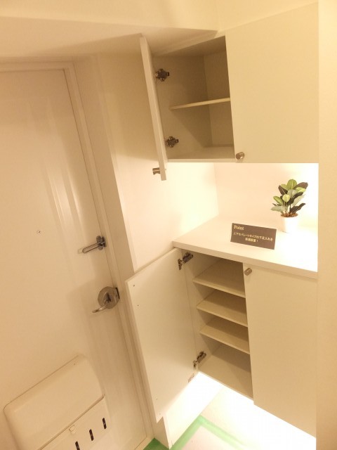 ビッグ武蔵野池袋　シューズボックス