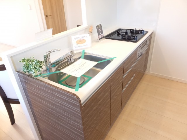 ビッグ武蔵野池袋　システムキッチン